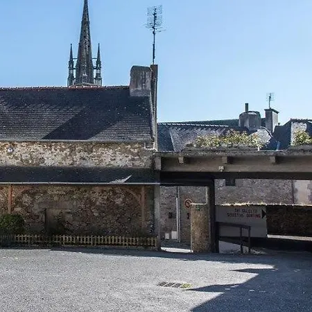 Du Cheval Blanc Hotel